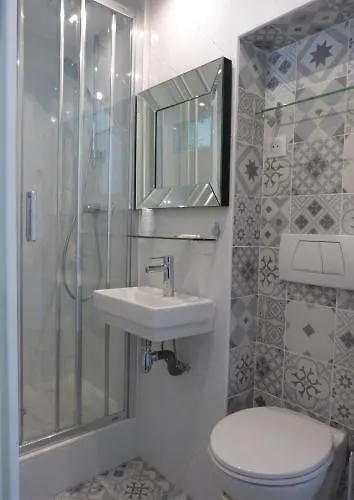 Marignan מלון